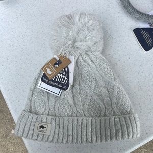 Turtle fur ski hat